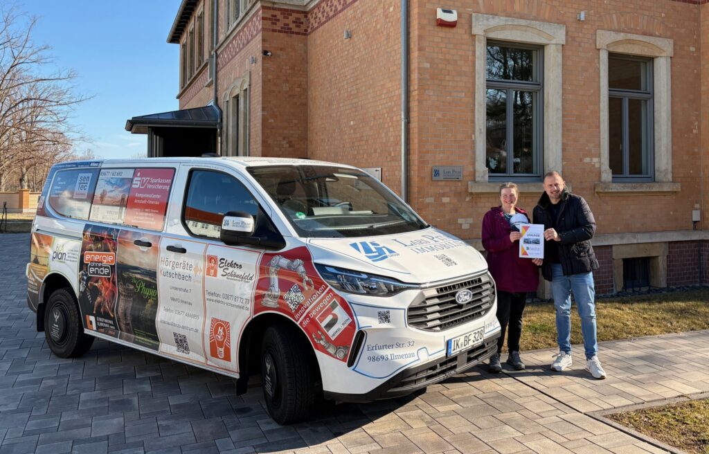 Bus des SV TUI mit Lars Pitan